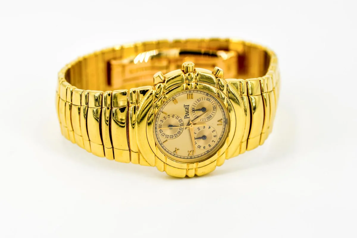 Piaget Montre Tanagra Or jaune