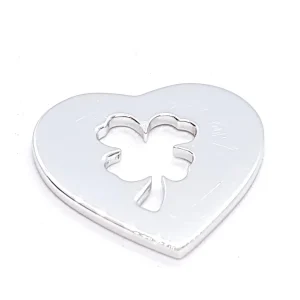 Chanel Pendentif Coeur trèfle Or blanc