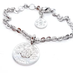 Chanel Bracelet Camélia Or blanc Diamant