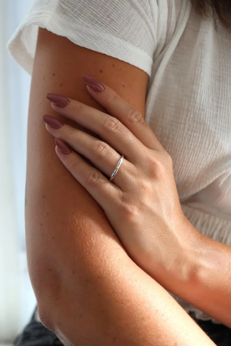 Bague Alliance Or blanc – Image 3