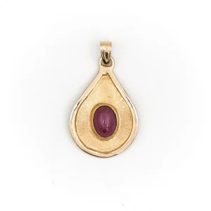 Pendentif Or jaune Rubis