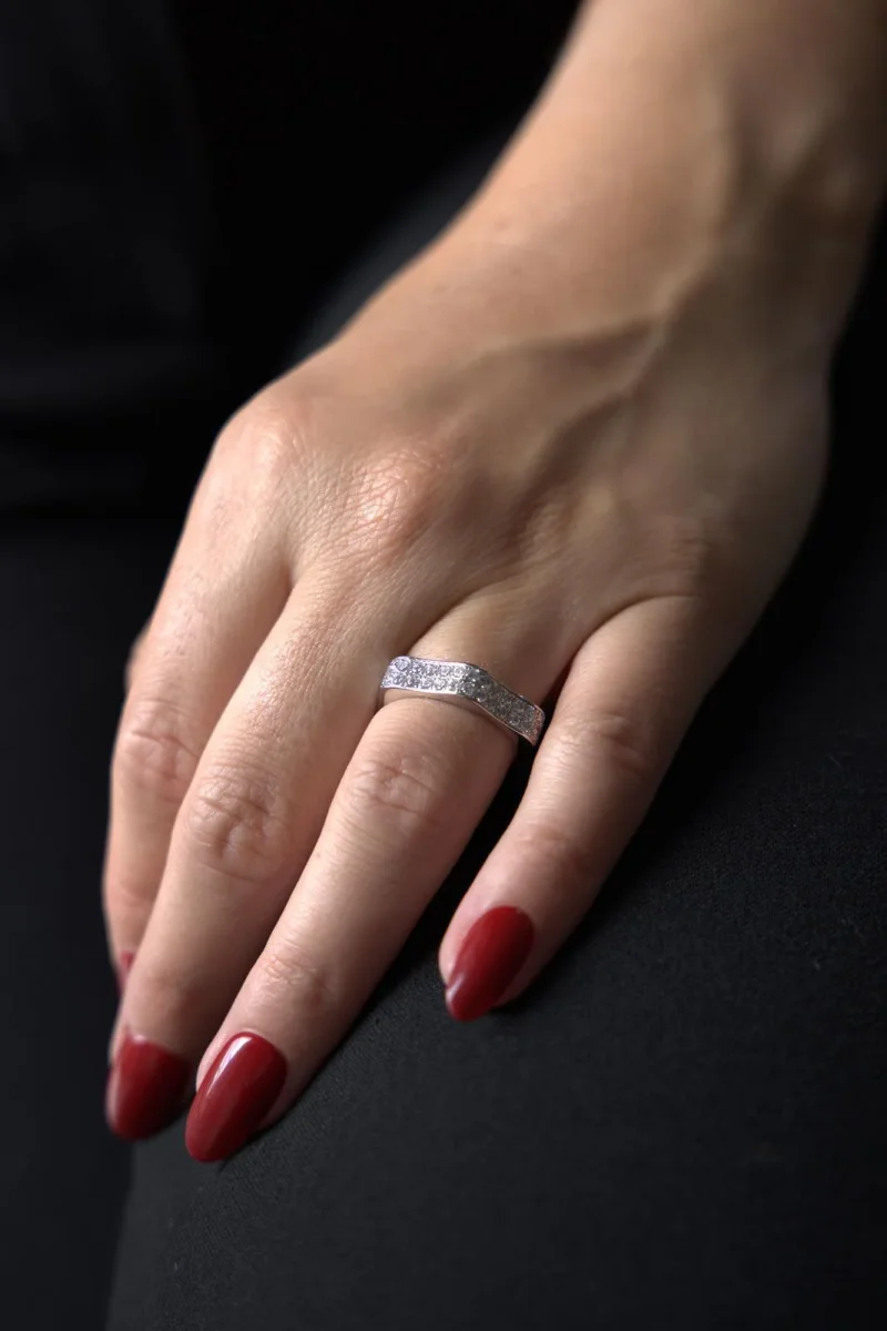 Montblanc Bague Alliance Or blanc Diamant – Image 3