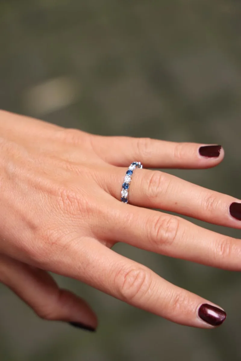 Bague Alliance Or blanc Saphir, Diamant – Image 3