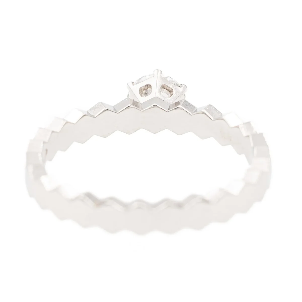 Chaumet Bague Solitaire Bee my love Or blanc Diamant – Image 7