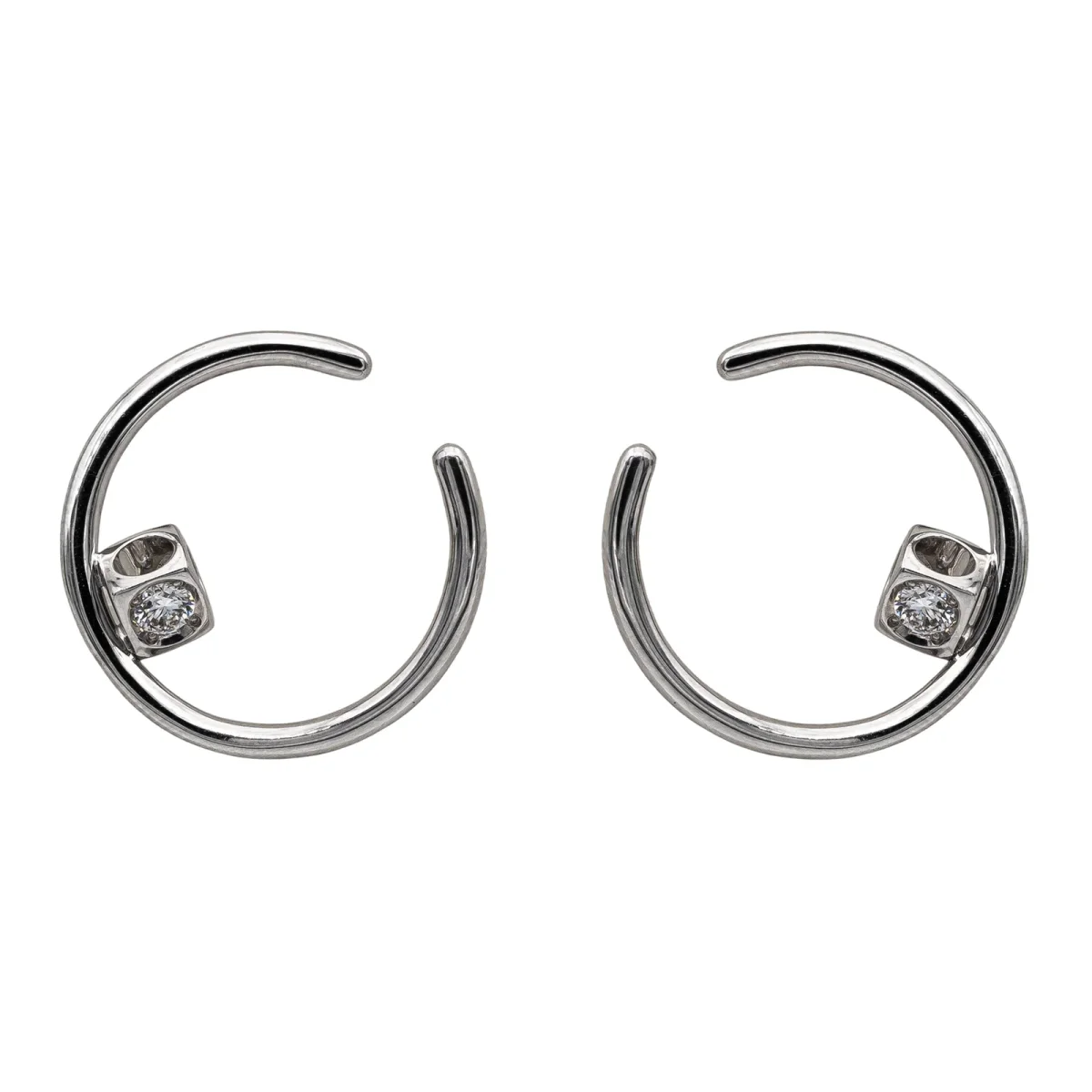 Dinh van Boucles d'oreilles Créoles Le cube diamant Or blanc Diamant – Image 2